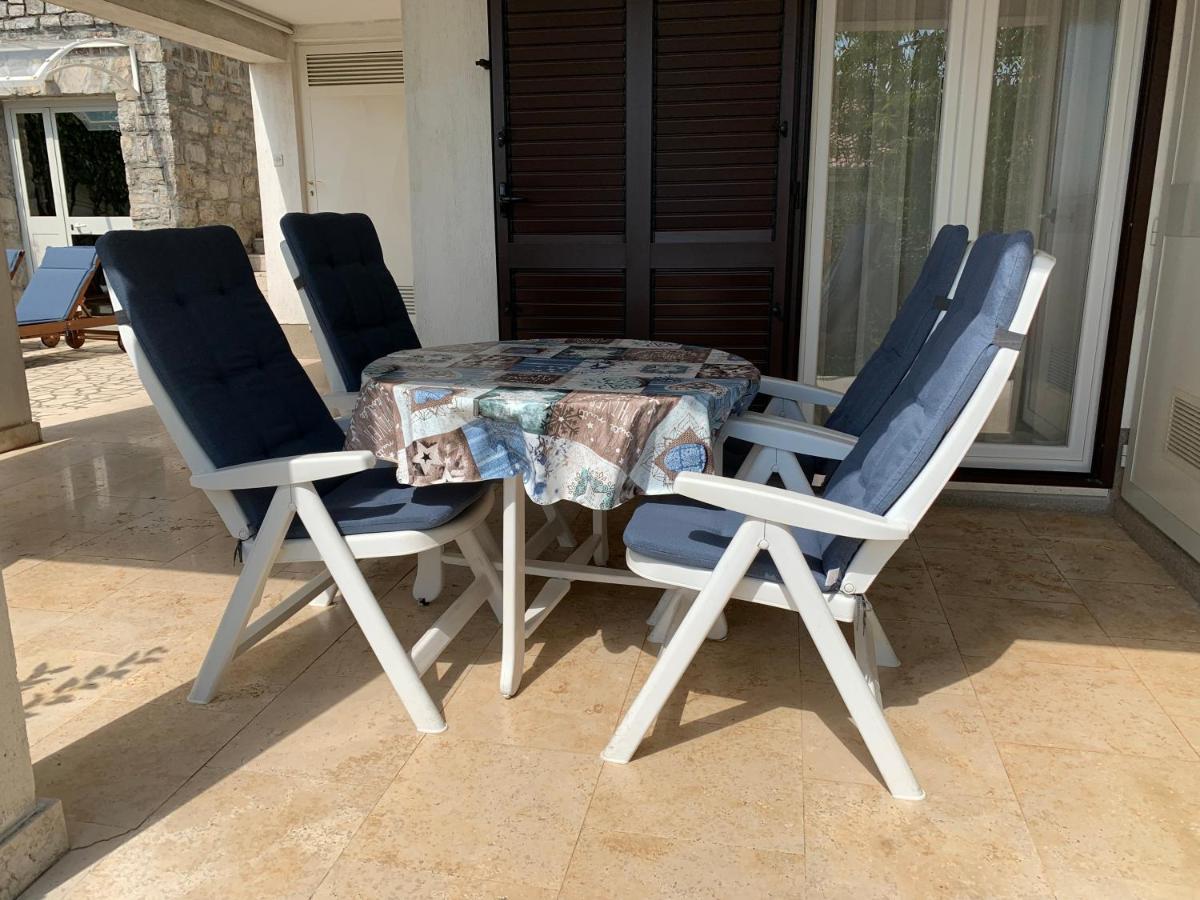 Deluxe Apartment Dora With A Private Parking, Terrace And See View Fiume Esterno foto